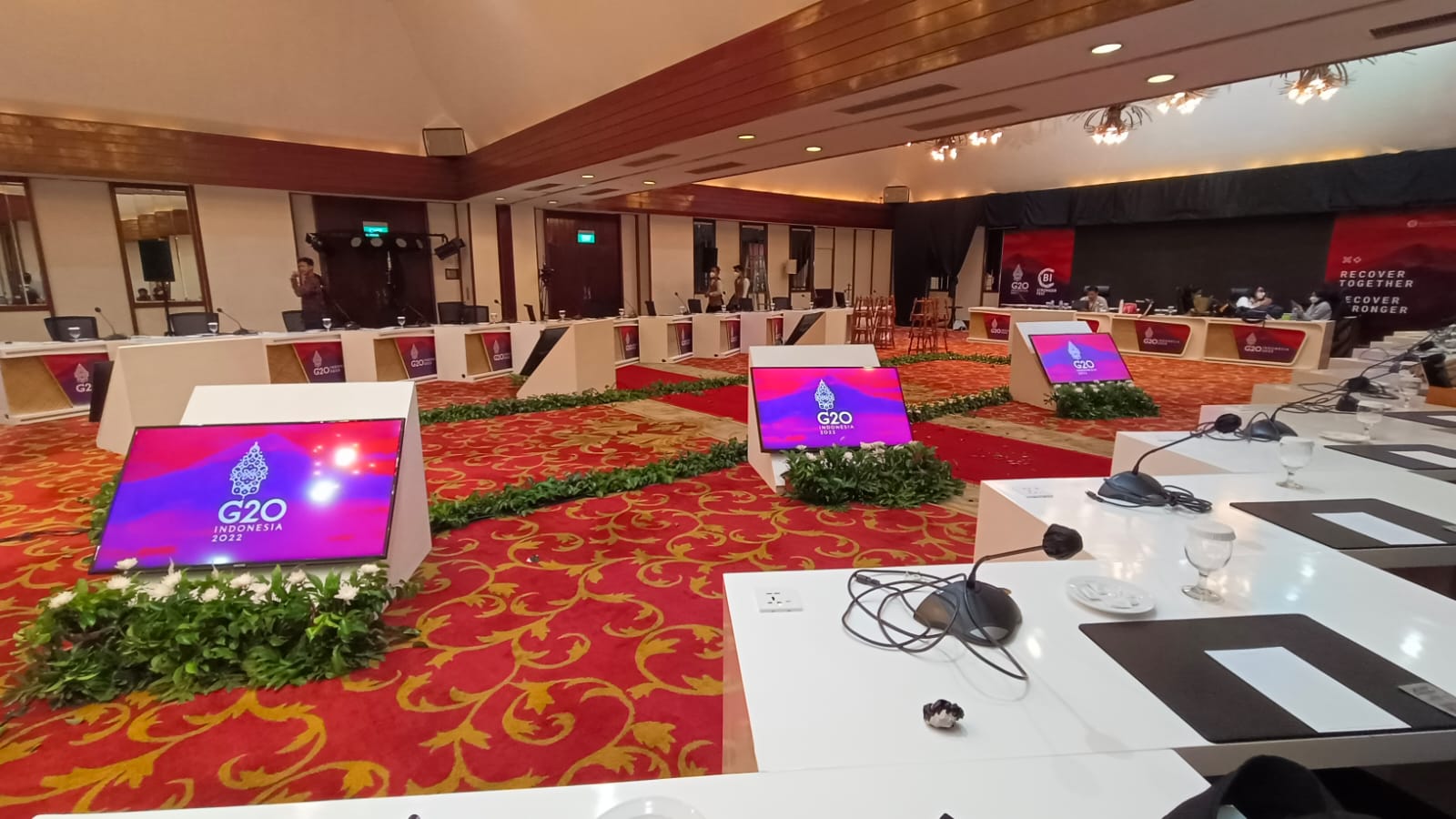 Sewa-TV-Nusantara